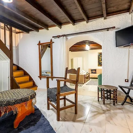 Levent Traditional Villa Rhodes Castle *