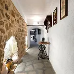 Levent Traditional Rhodes Castle Vakantiehuis Rhodes City